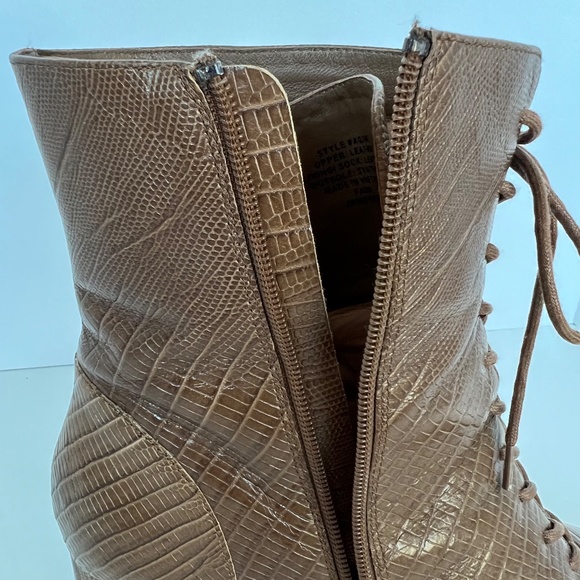 J.Crew Lace-Up Willa Boots in Embossed Lizard size 12 - Picture 3 of 15